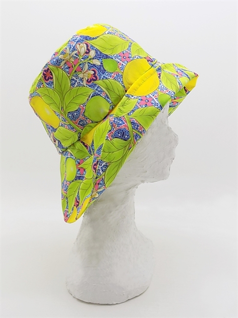 CLOCHE IN NYLON CON STAMPA IN FANTASIA MULTICOLORE