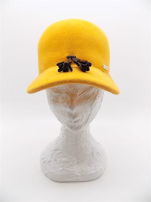 BASEBALL VELOUR GIALLO CON NAPPINE IN PELLE-en